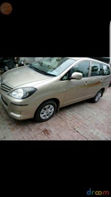 Toyota Innova 2.5 G4 7 STR 2010