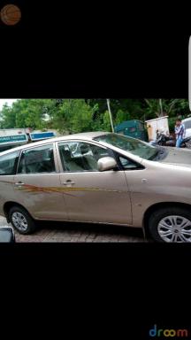 Toyota Innova 2.5 G4 7 STR 2010