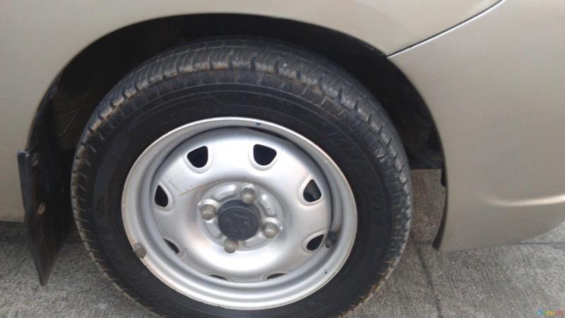 Maruti Suzuki Zen Estilo LXi 2010