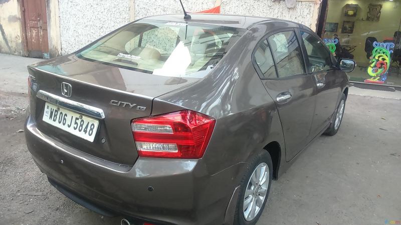 Honda City 1.5 V MT 2012
