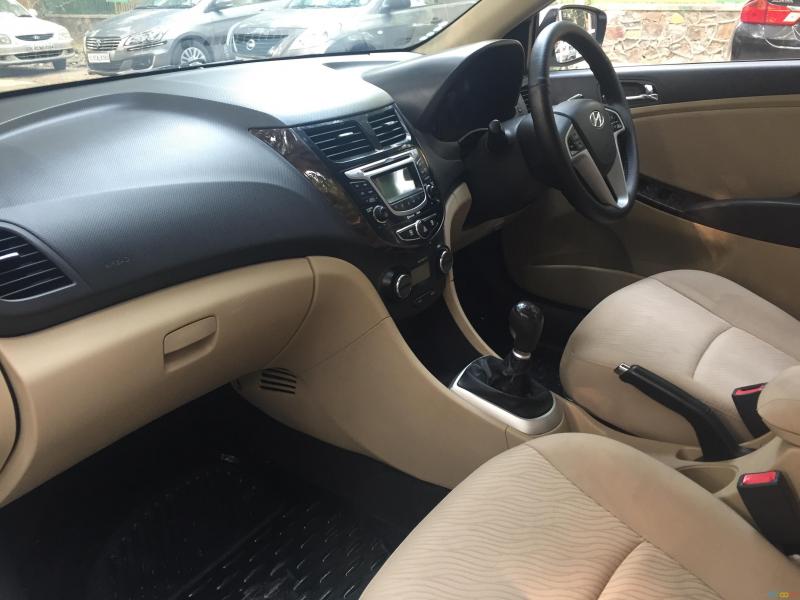 Hyundai Verna FLUIDIC 1.6 SX CRDI 2012