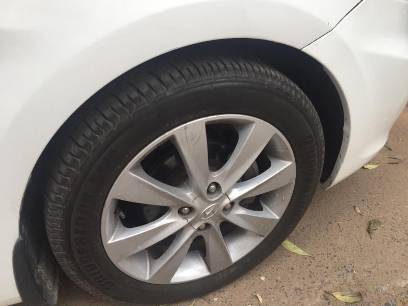 Hyundai Verna FLUIDIC 1.6 SX CRDI 2012