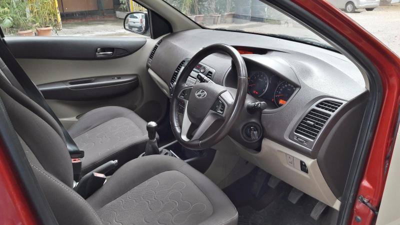Hyundai i20 Asta (O) 1.3 2009