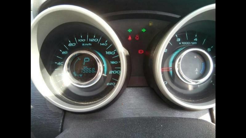 Mahindra XUV500 W10 1.99 2016