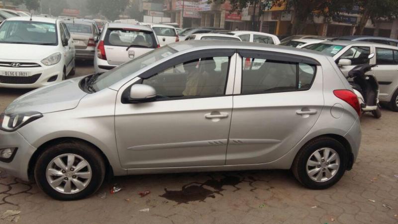 Hyundai i20 Sportz 1.2 2012