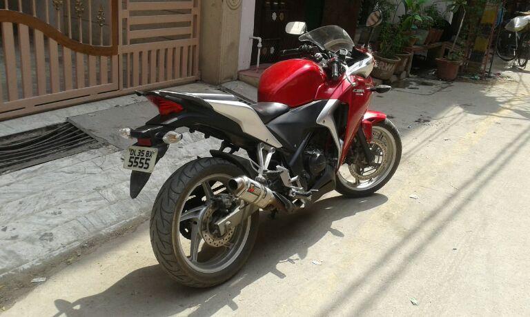 Honda CBR 250R 2011