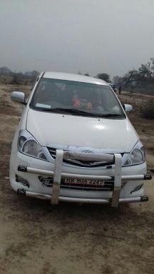 Toyota Innova 2.5 G 7 STR BS IV 2014