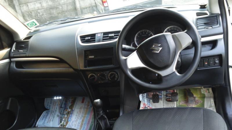Maruti Suzuki Swift VXi 2012