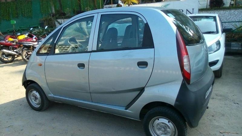 Tata Nano CX 2010