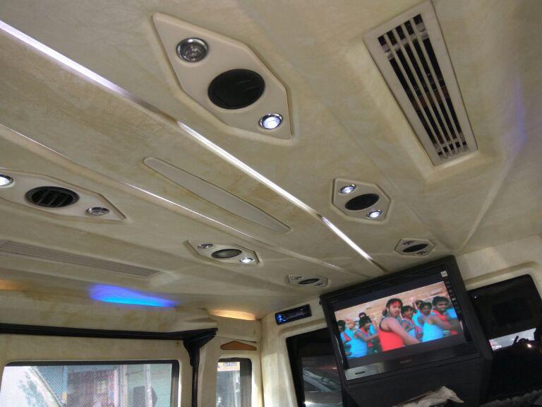 Tata Winger Platinum BS-IV 2012