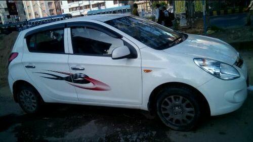 Hyundai i20 Magna (O) 1.4 CRDi 2012