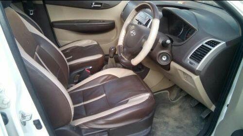 Hyundai i20 Magna (O) 1.4 CRDi 2012