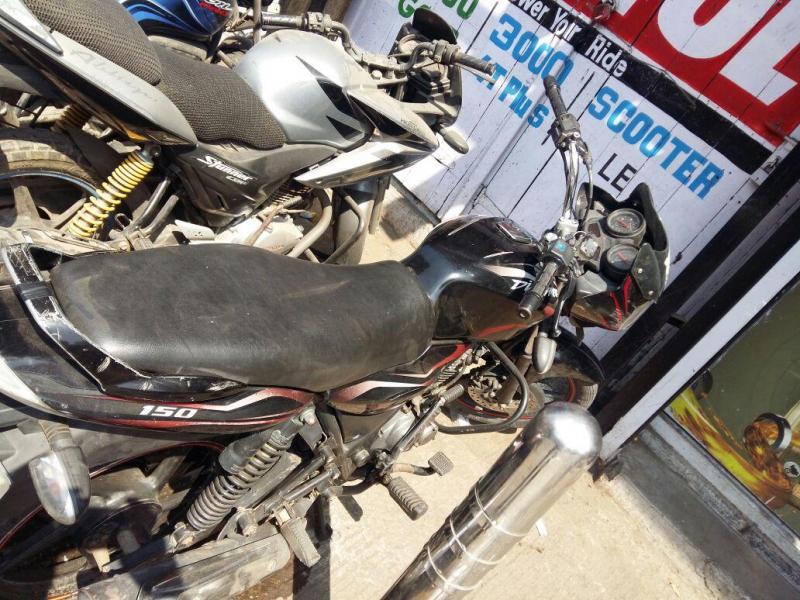 Bajaj Discover 150cc 2011