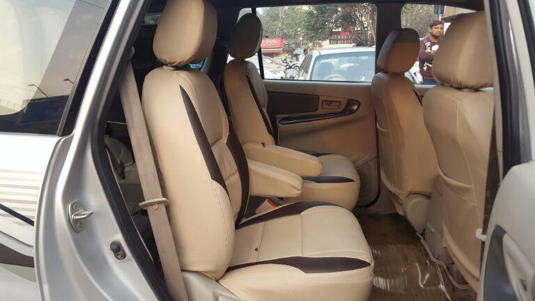 Toyota Innova 2.5 GX 7 STR BS IV 2013