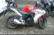 Honda CBR 150R 150cc 2015