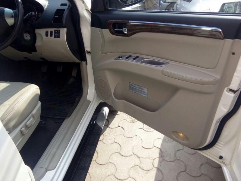 Mitsubishi Pajero Sport 2.5 MT 2013