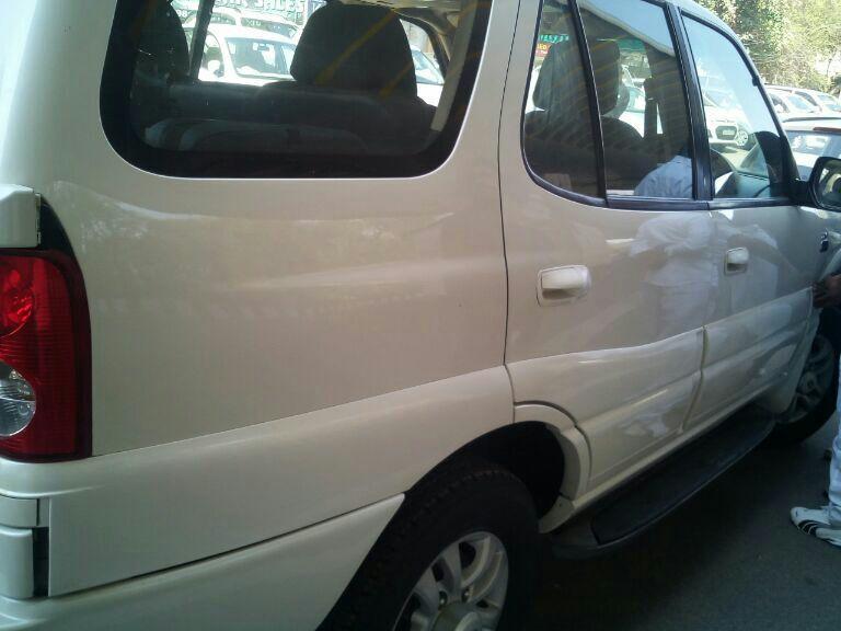 Tata Safari 4X2 VX DICOR 2.2 VTT 2011