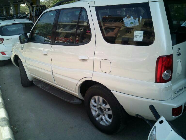 Tata Safari 4X2 VX DICOR 2.2 VTT 2011