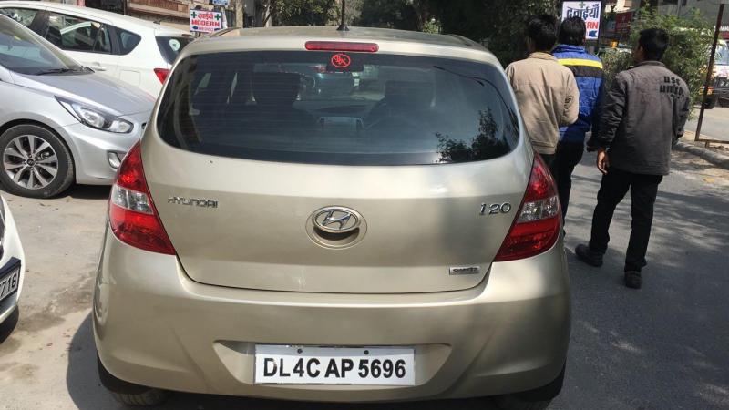 Hyundai i20 Sportz 1.2 2010