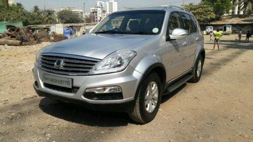 Mahindra Ssangyong Rexton RX7 2012