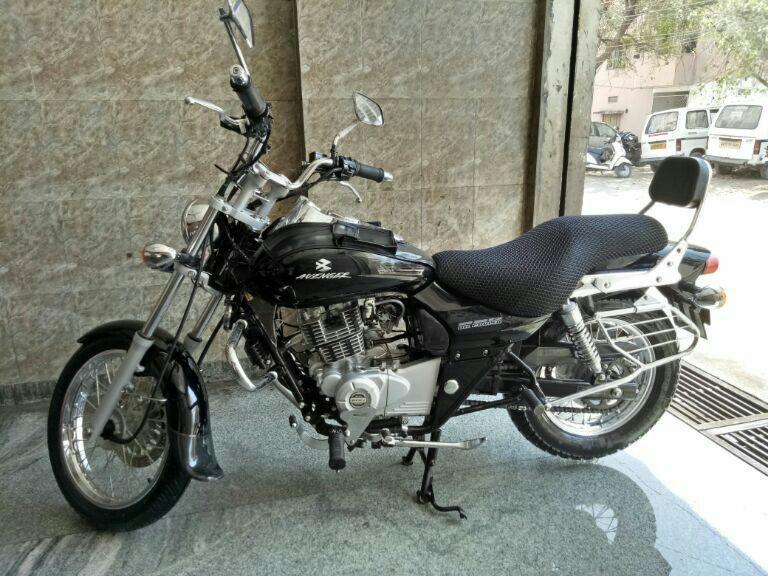 Bajaj Avenger 220 DTS-i 220 cc 2015
