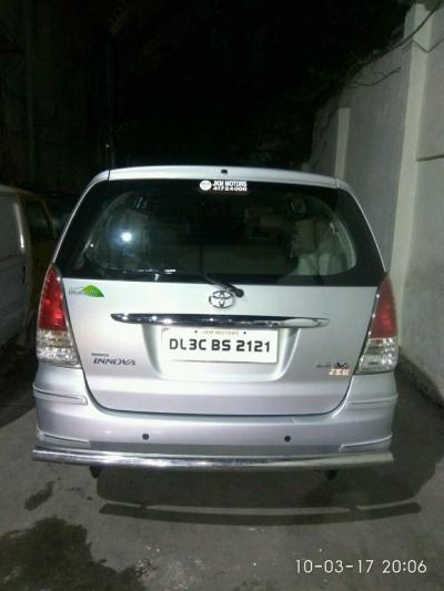 Toyota Innova 2.5 V 2010