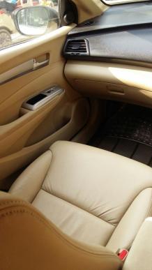 Honda City 1.5 V AT 2012