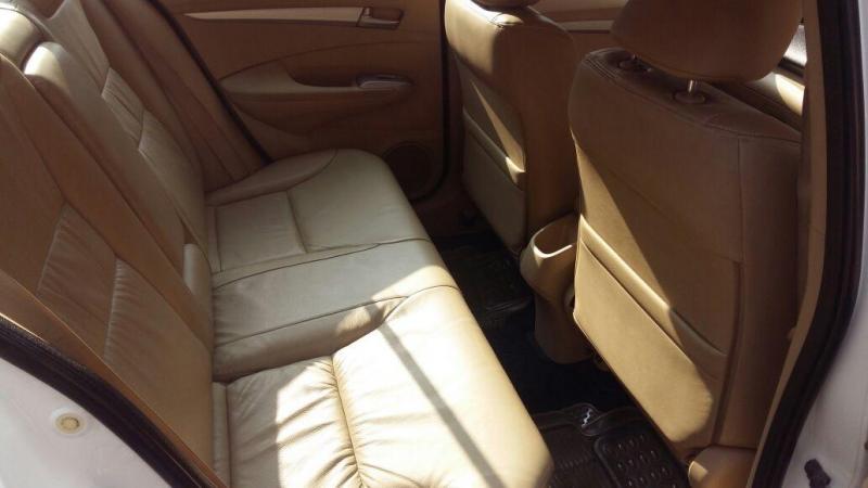 Honda City 1.5 V AT 2012