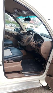 Mahindra Xylo E8 2011