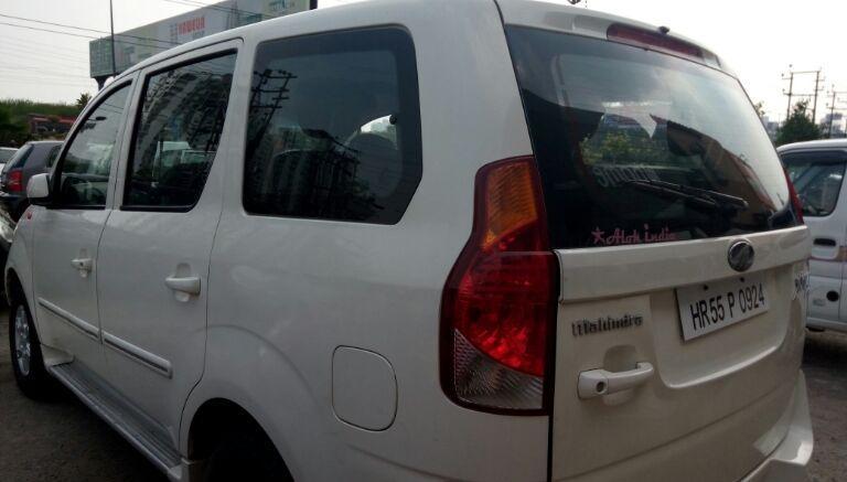 Mahindra Xylo E8 2011