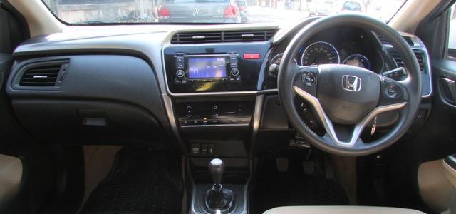 Honda City 1.5 V MT 2014