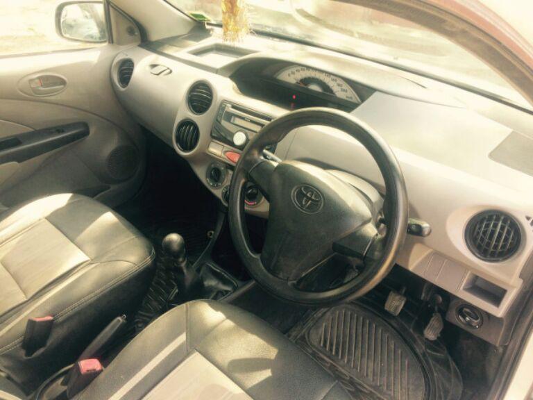 Toyota Etios G 2011