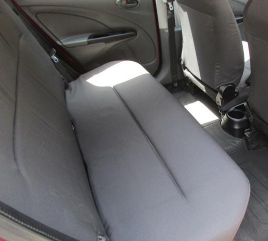 Toyota Etios Liva G 2012