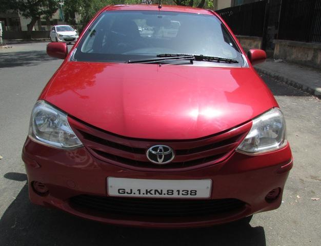 Toyota Etios Liva G 2012
