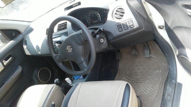 Maruti Suzuki Swift DZire LDi 2011