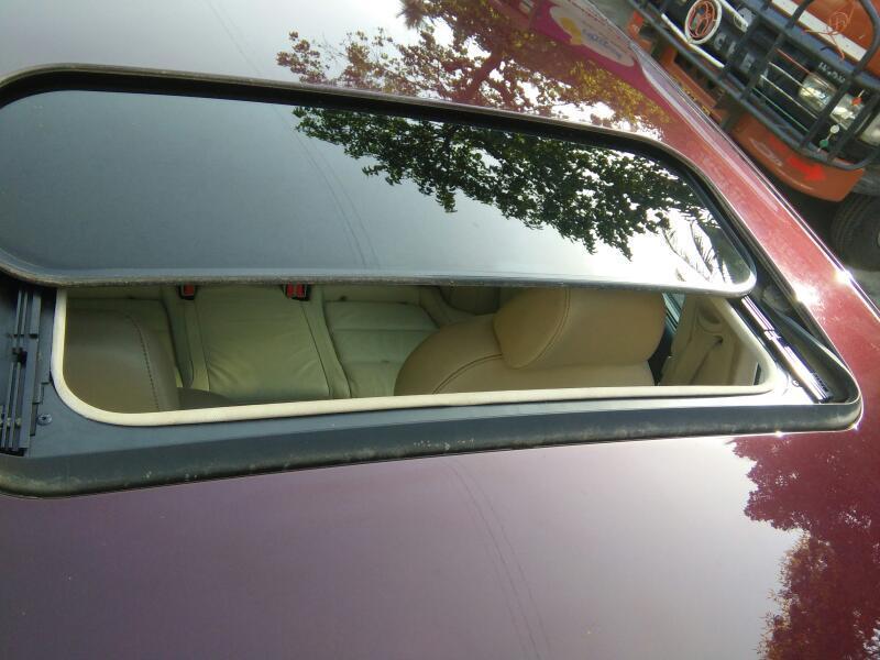 SKODA SUPERB Elegance 1.8 TSI MT 2012