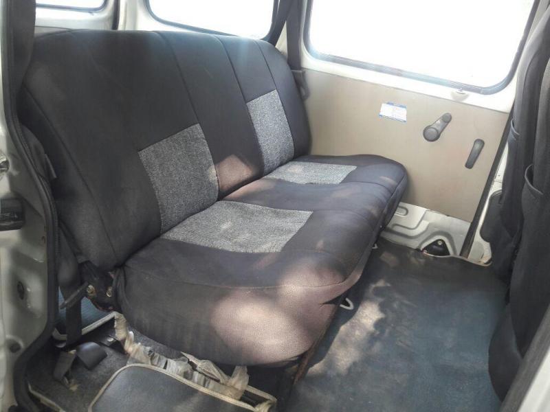 Maruti Suzuki Eeco 5 STR AC 2010