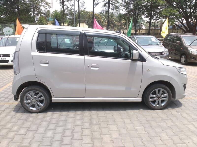 Maruti Suzuki Wagon R Stingray VXi 2013