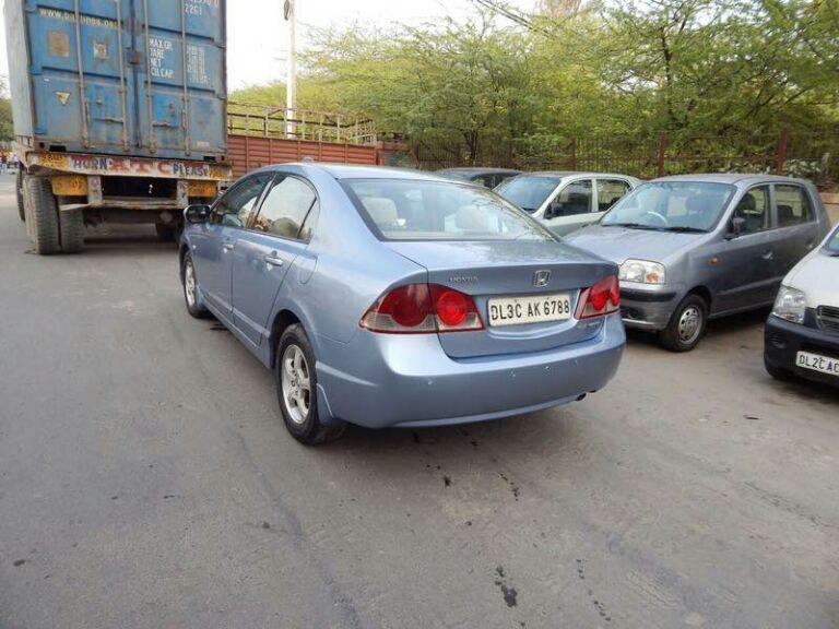 Honda Civic 1.8 V AT 2006