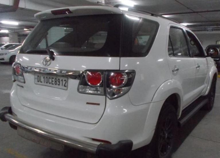 Toyota Fortuner 4x2 AT 2015