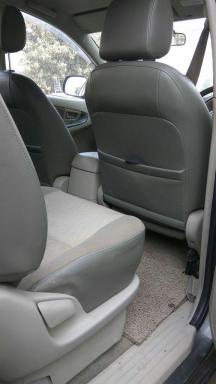 Toyota Innova 2.5 G 7 STR BS IV 2012