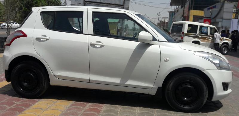 Maruti Suzuki Swift LDi 2012