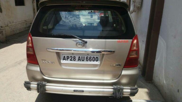 Toyota Innova 2.5 V 2007