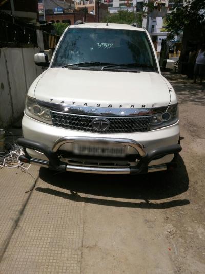Tata Safari Storme 2.2 EX 4X2 2013