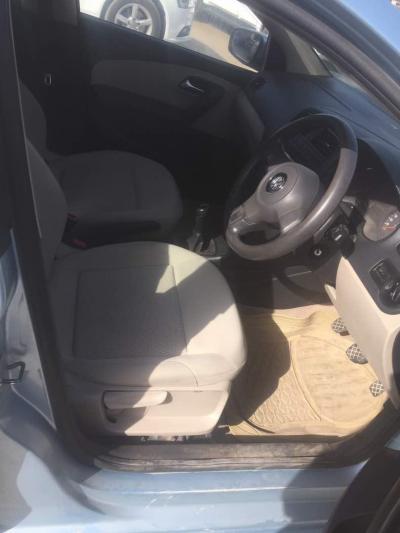 Volkswagen Polo Comfortline 1.2L (D) 2012