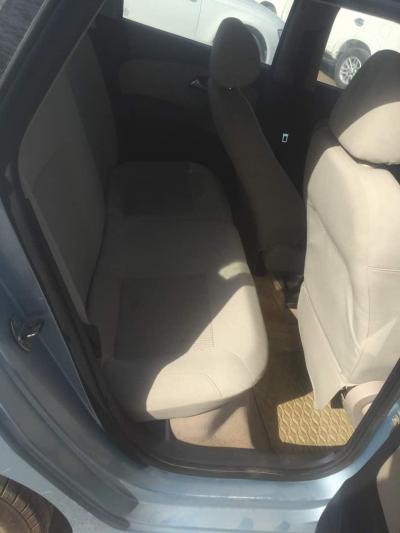 Volkswagen Polo Comfortline 1.2L (D) 2012