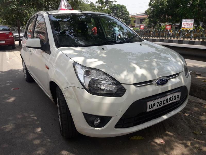 Ford Figo 1.4 TDCI TITANIUM 2012
