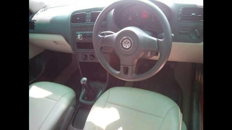 Volkswagen Polo Comfortline 1.2L (D) 2012