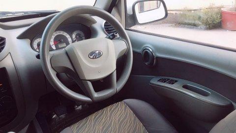 Mahindra Quanto C6 2013