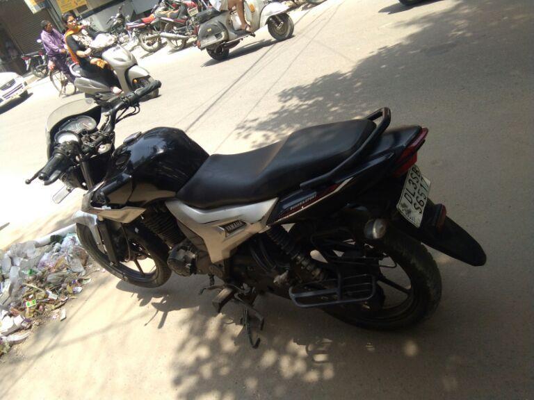 Yamaha SZR 150cc 2012